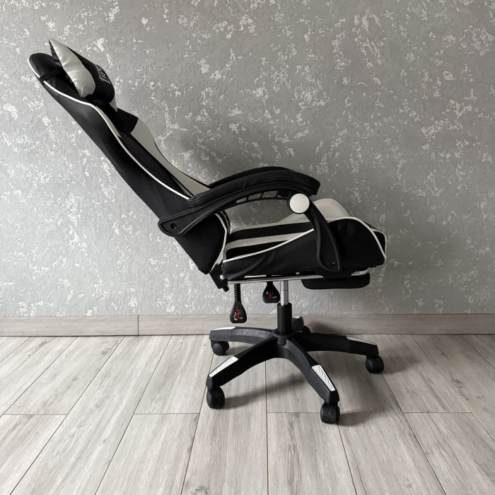 Комп‘ютерне крісло GAMER KO24B Чорно-білий